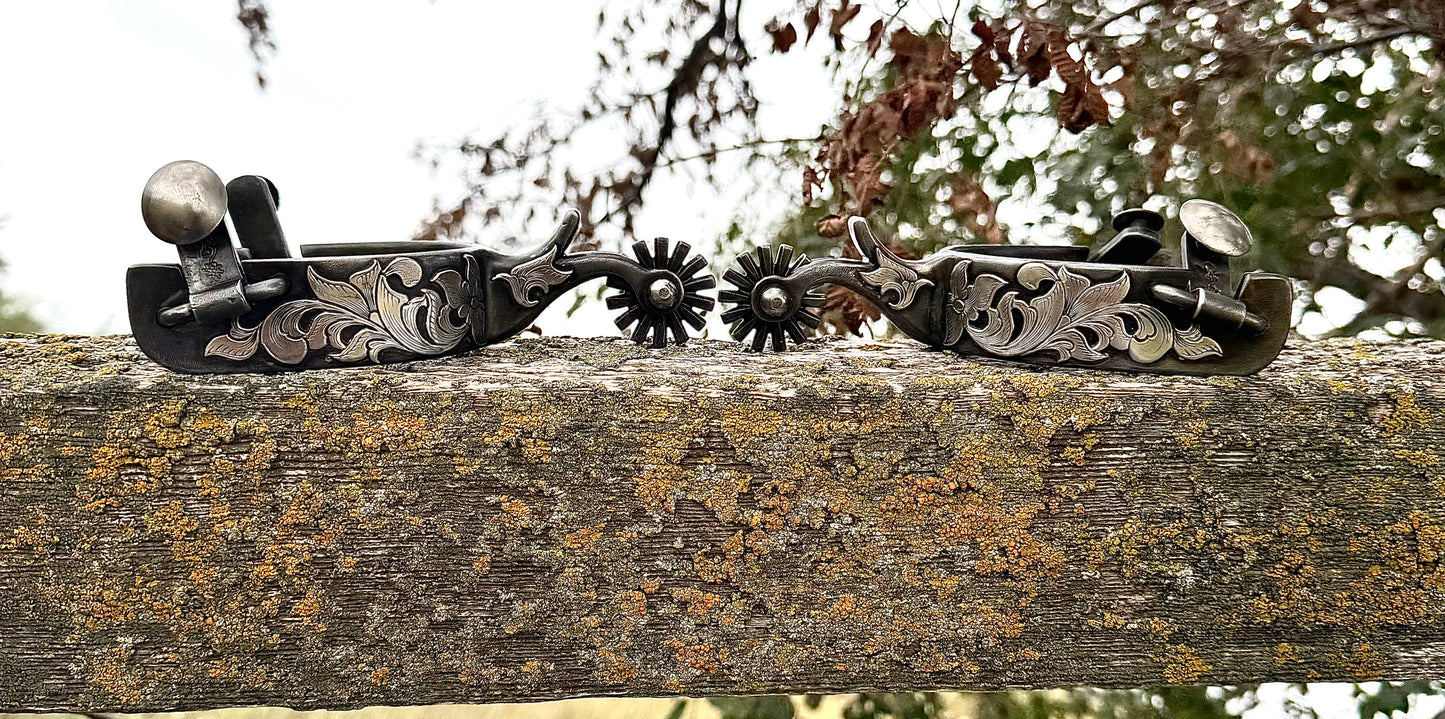 Womens single mounted spurs