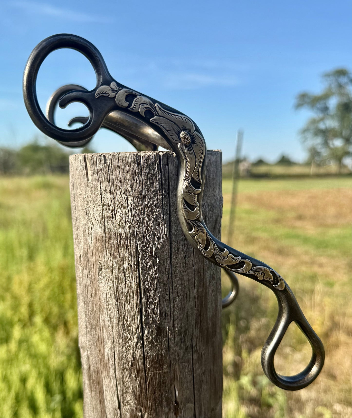 Trigger bridle ring Stiff bit with 27 mouthpiece